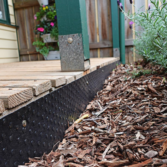 Jack Garden Edging 300mm x 8m Recycled Plastic Protects Mulch