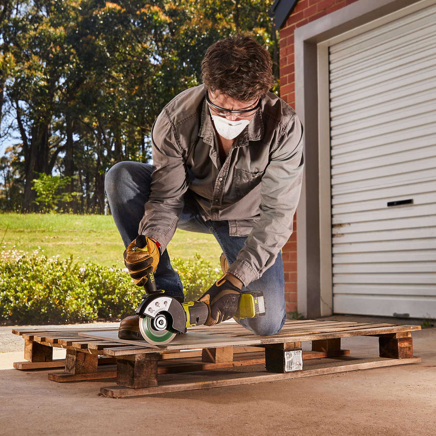 Ryobi Angle Grinder - 18V ONE+ - 125mm - 9000rpm - Tool Only
