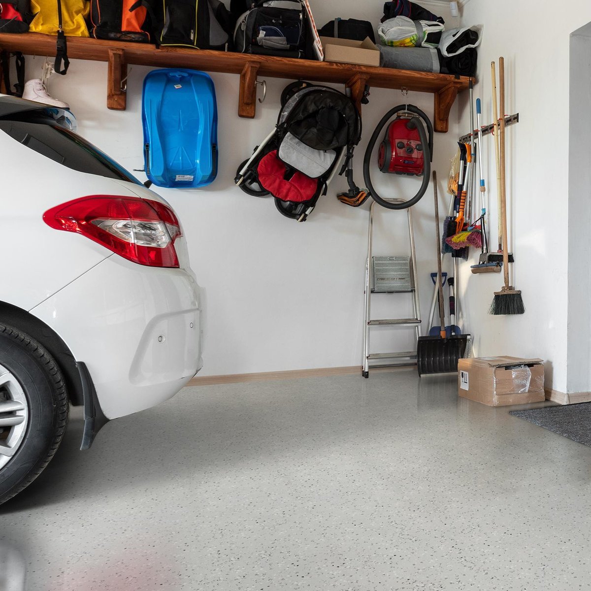 Dy-Mark Garage Floor Epoxy Coat - 8L - Paint - Carrara Grey - Interior Use