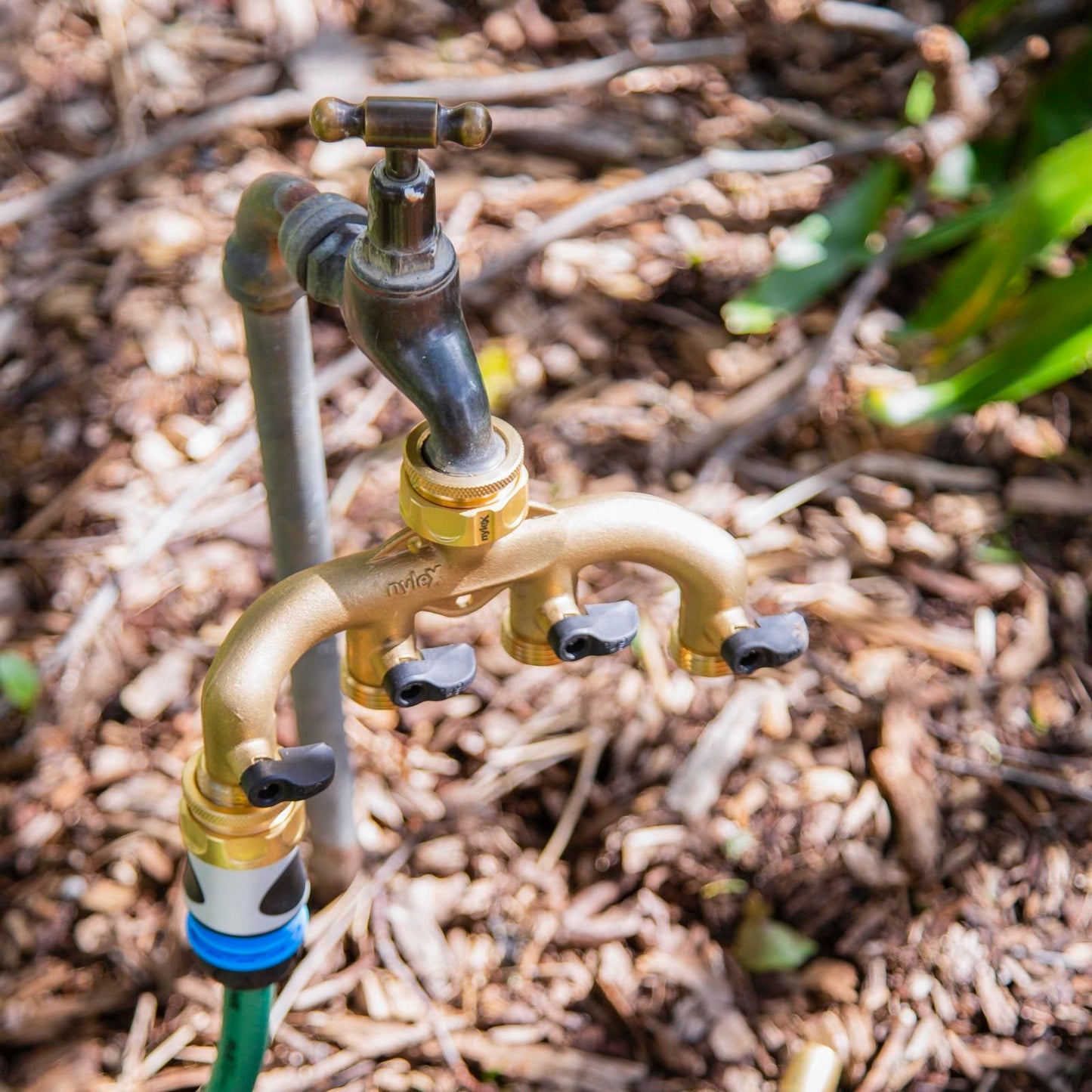 Nylex Brass 4 Way Tap Adaptor - 12mm