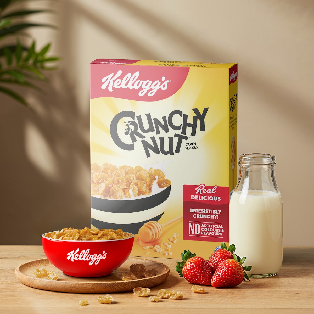 Kelloggs Crunchy Nut Corn Flakes Breakfast Cereal 380g