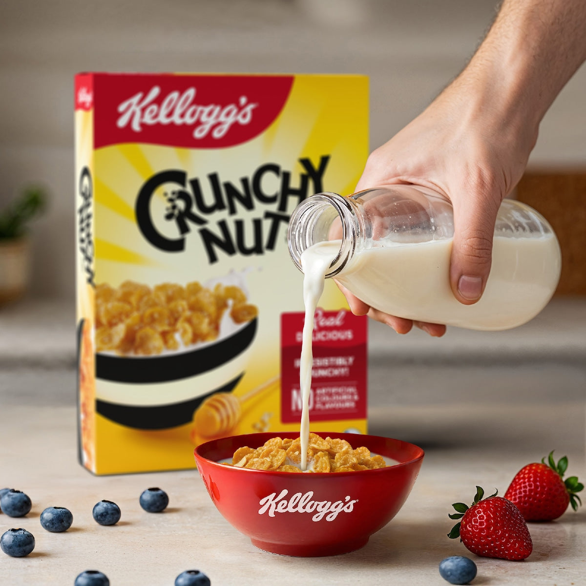 Kelloggs Crunchy Nut Corn Flakes Breakfast Cereal 380g
