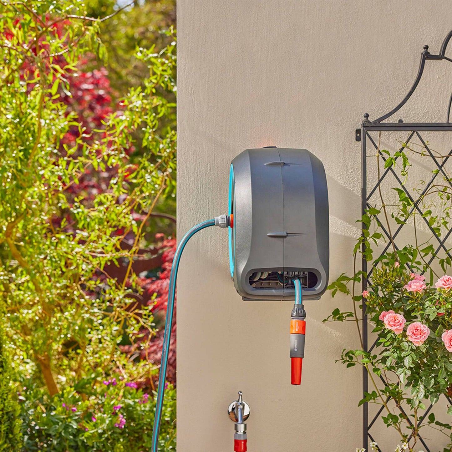 Gardena Dual 2 in 1 Roll Up Hose Reel - 25m