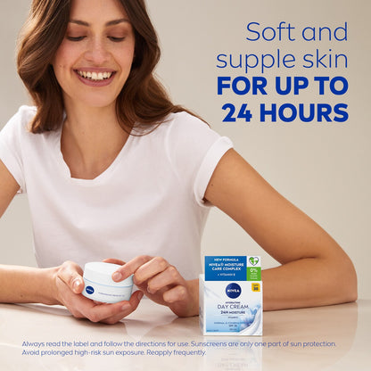Nivea Hydrating Day Face Cream Moisturiser With Spf30 50ml