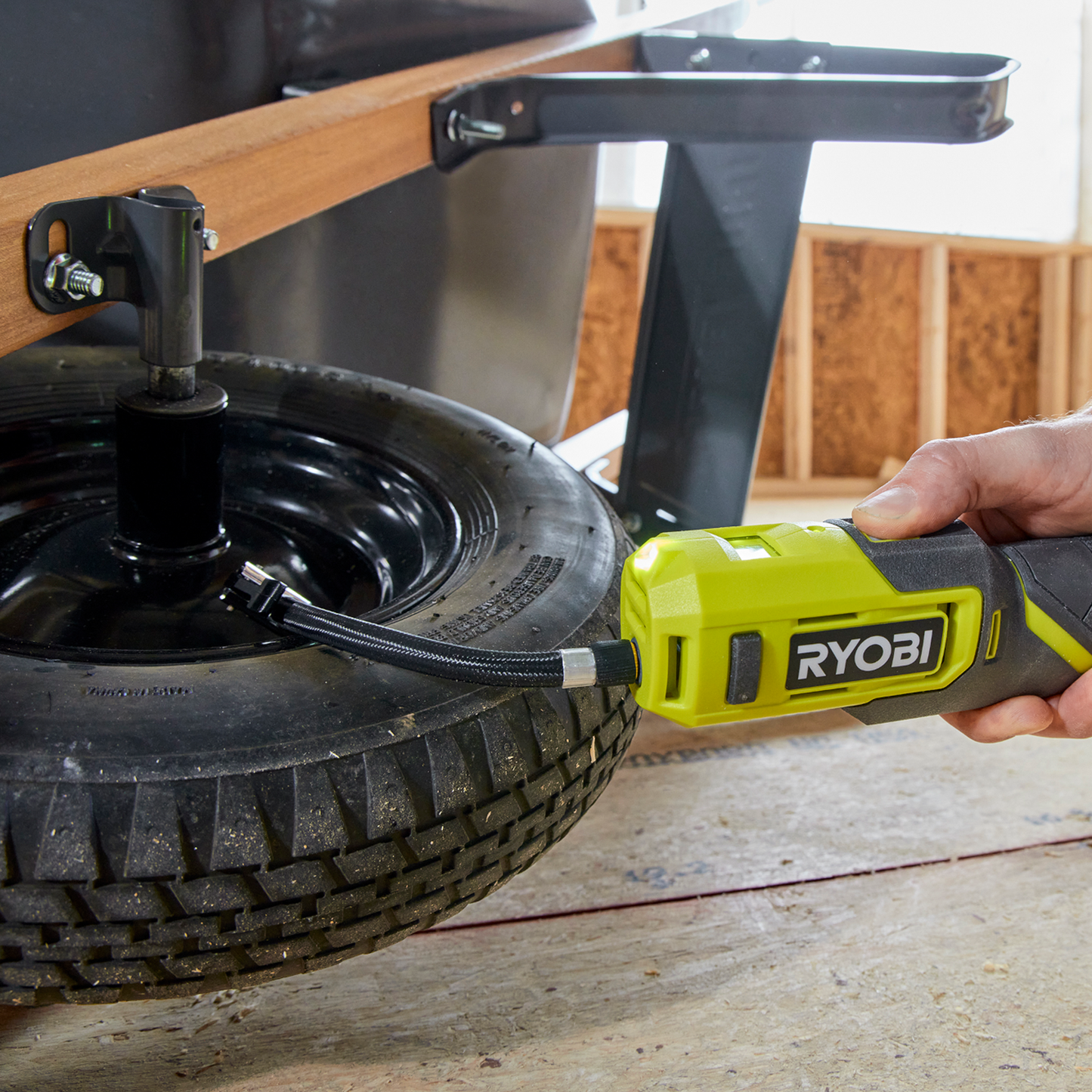 Ryobi USB Lithium High Pressure Inflator - 100psi - 2Ah Kit