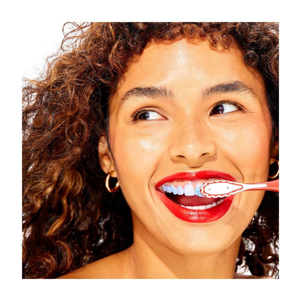 Colgate Optic White Purple Toothpaste - 100g