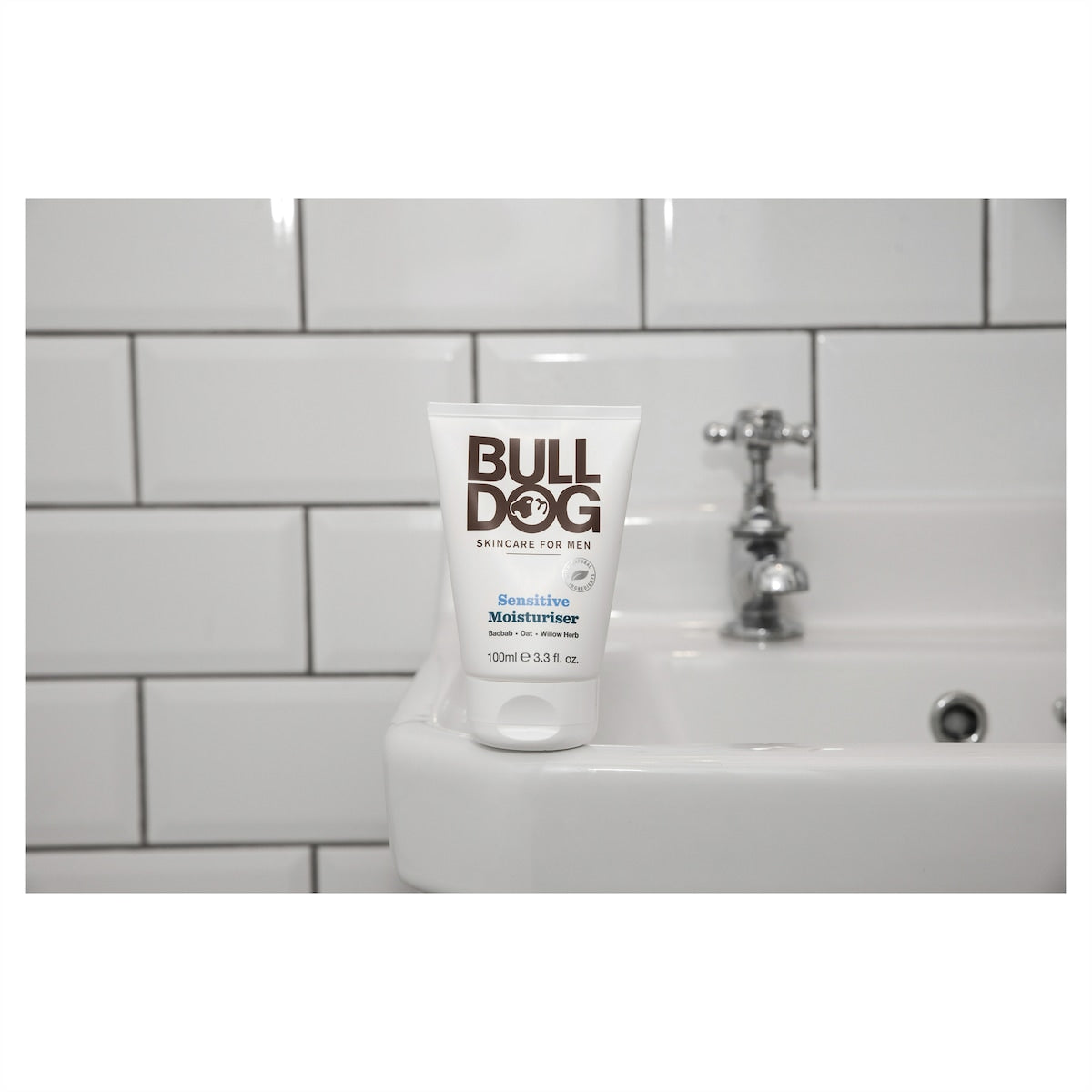 Bulldog Skincare Skincare For Men Sensitive Moisturiser 100ml