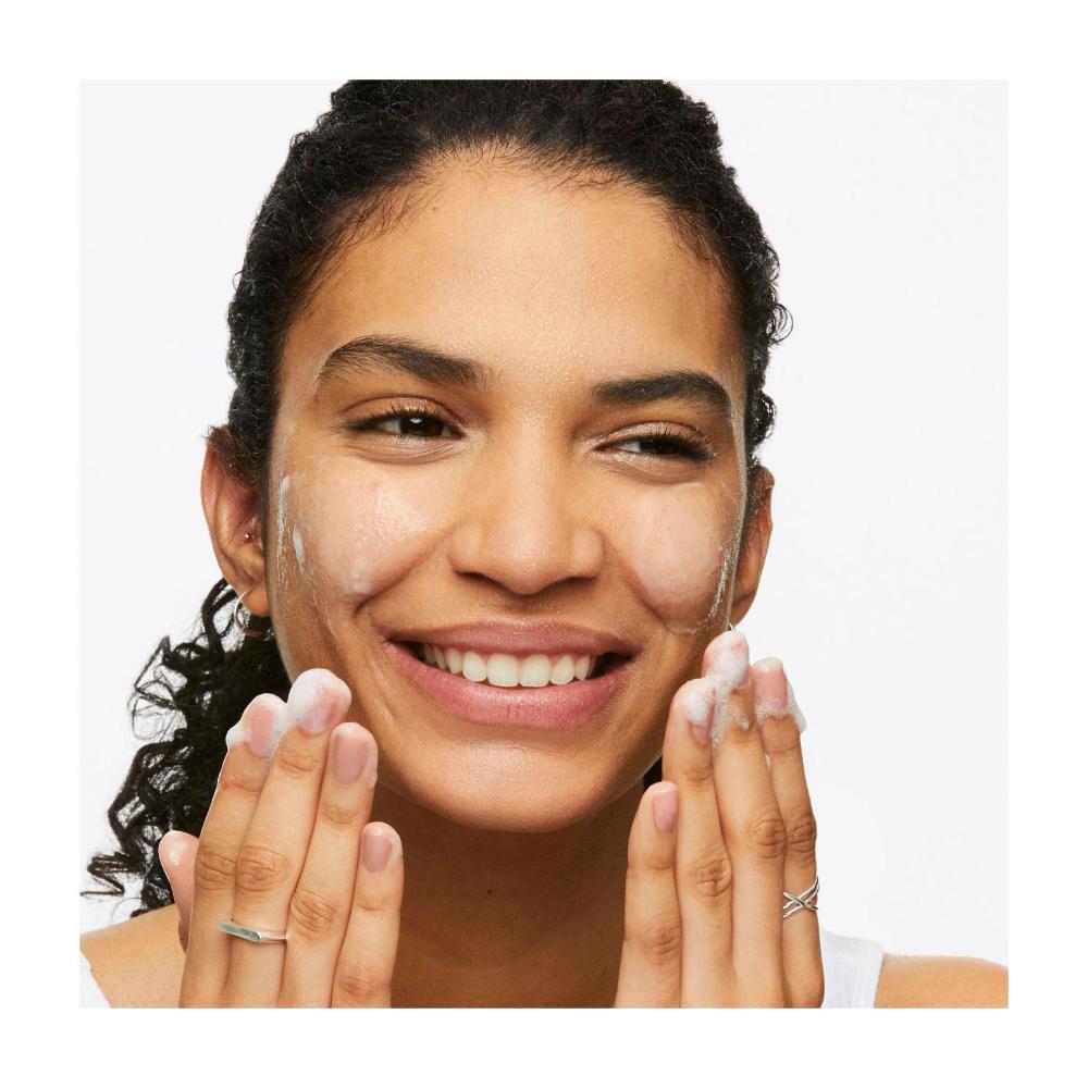 Olay Regenerist Retinol24 + Peptide Cleanser - 473mL