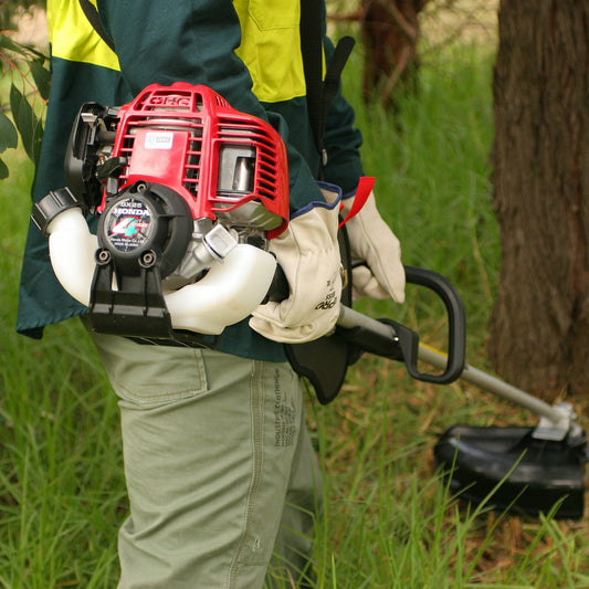 Honda 25cc Brushcutter 4-Stroke Plastic Metal Lightweight Easy-Start