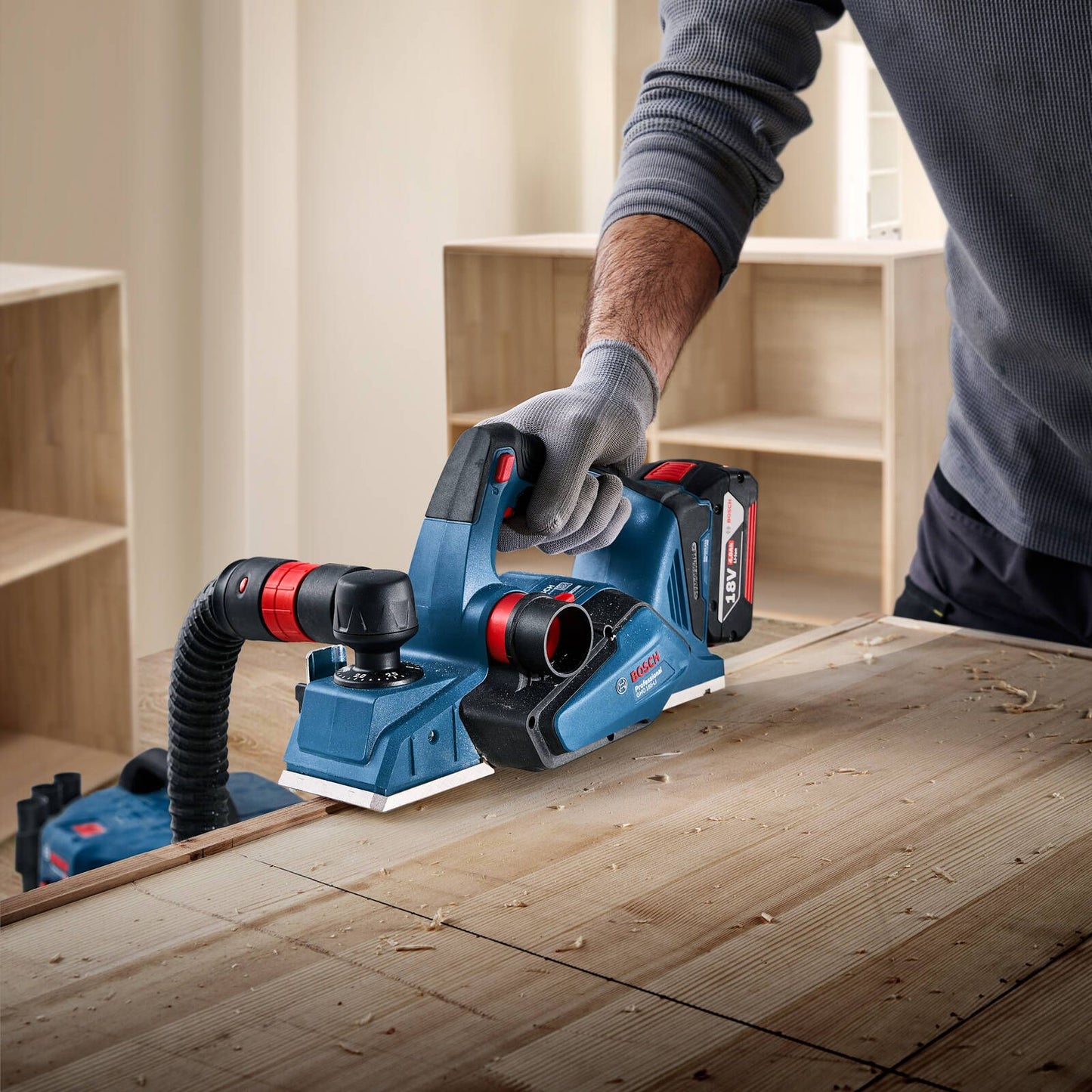 Bosch Professional Planer - 18V - Skin Only