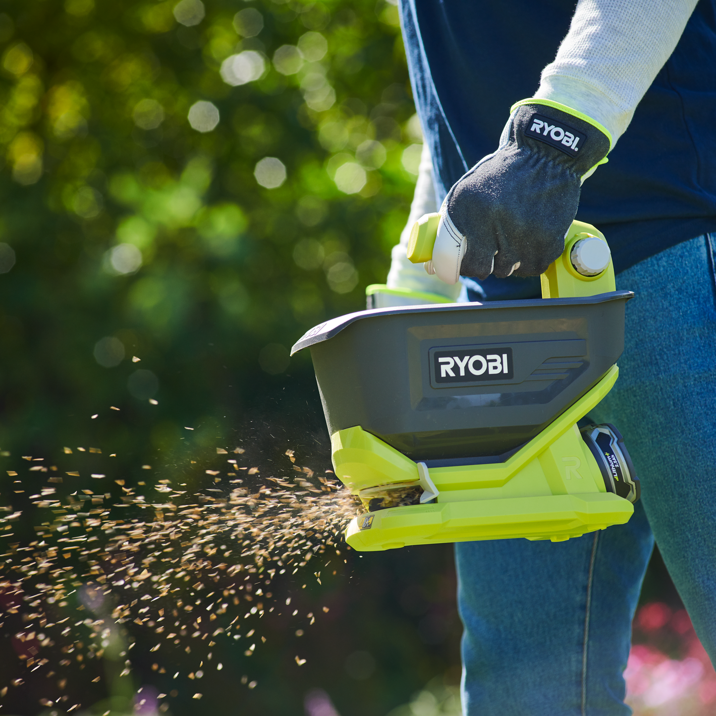 Ryobi One+ Seed and Fertiliser Spreader - 4L