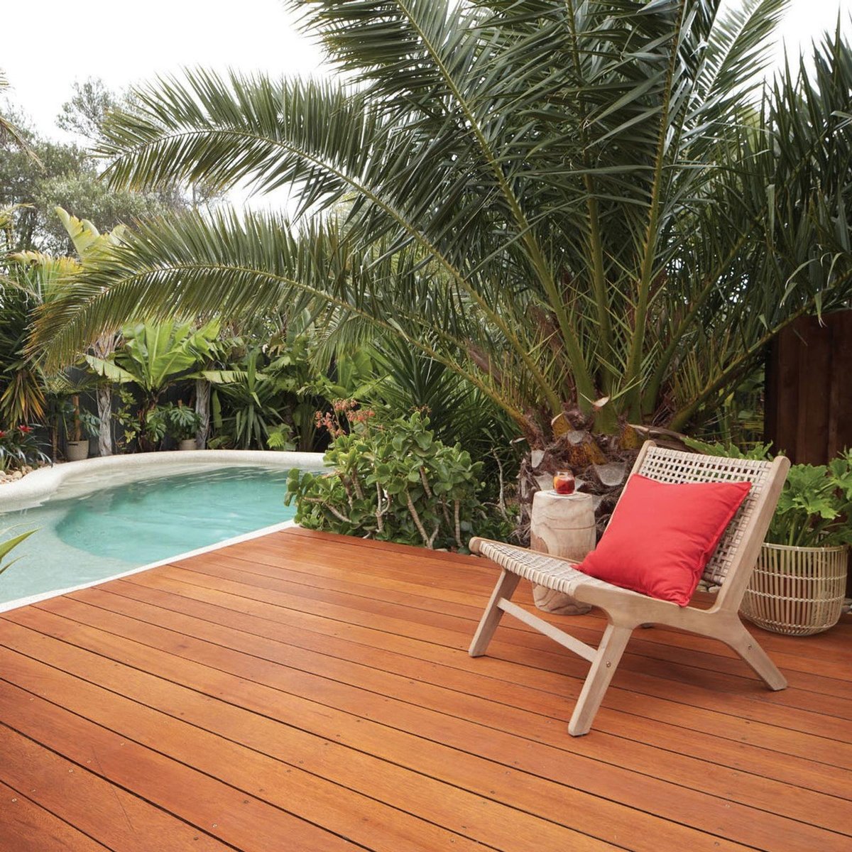 Feast Watson Wet Look Decking Oil 1L Water Based UV Resistant
