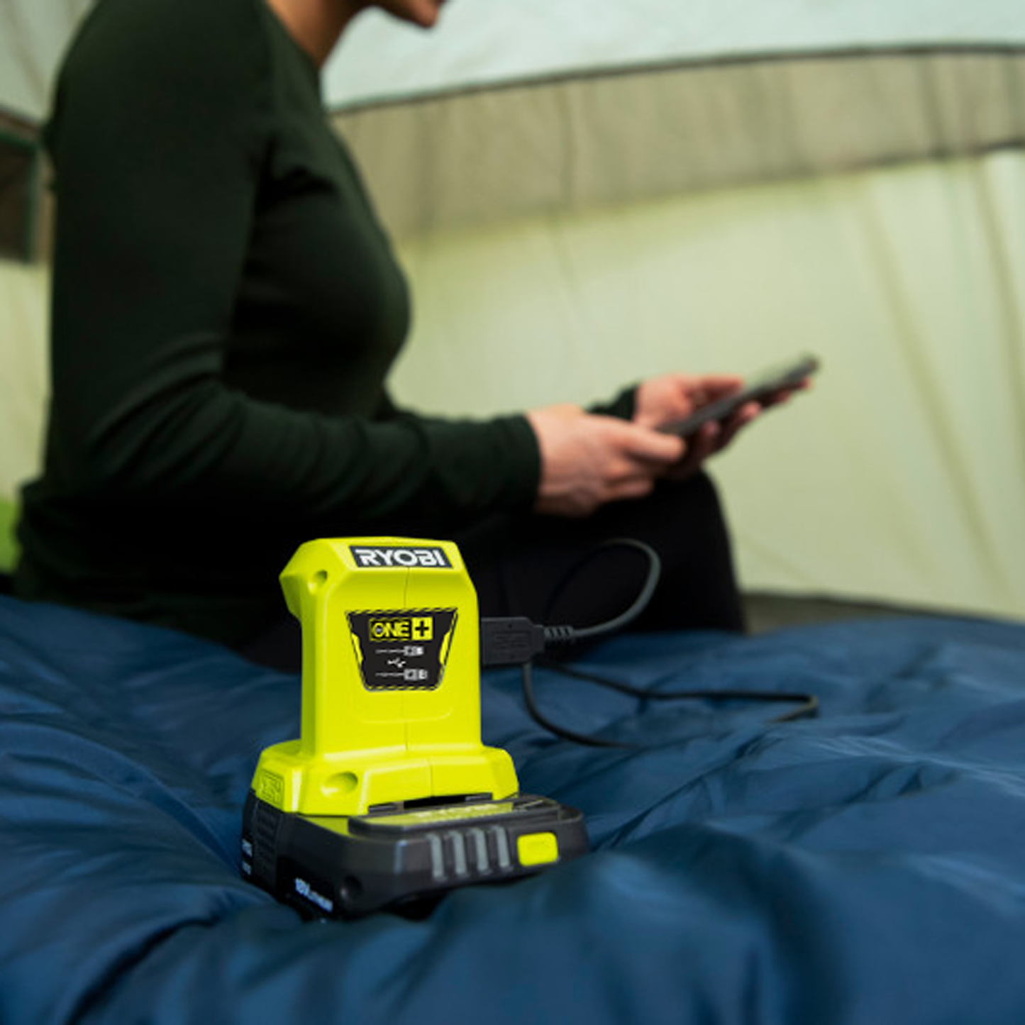 Ryobi ONE+ Compact USB Power Source - 76 x 81 x 93mm