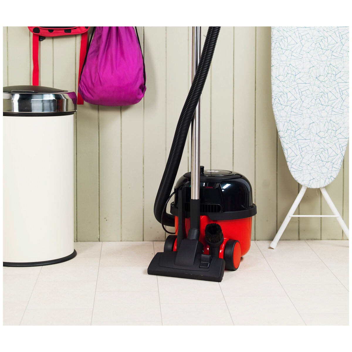 Numatic Henry Xtra Vacuum HVX160 620W 6L