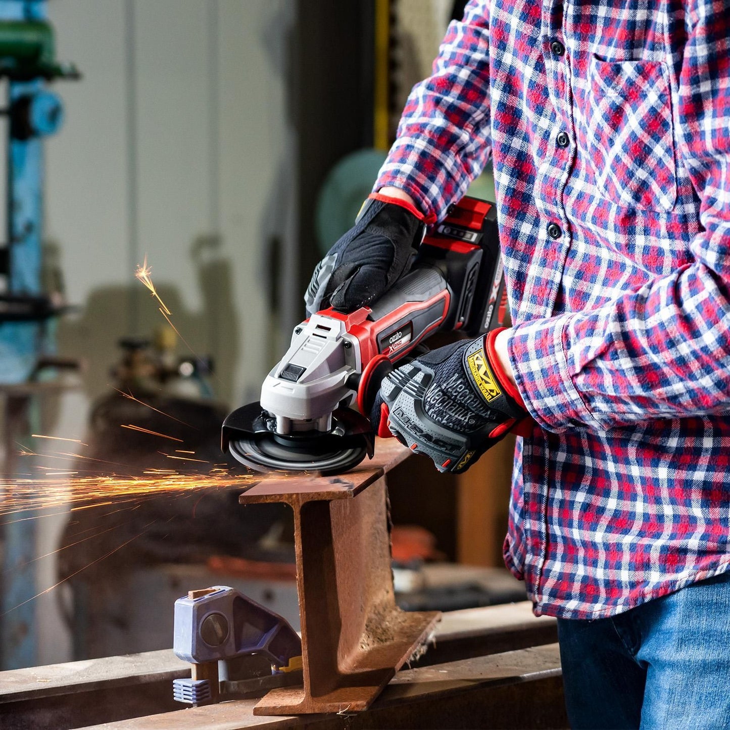 Ozito PXC Cordless Angle Grinder - 115mm