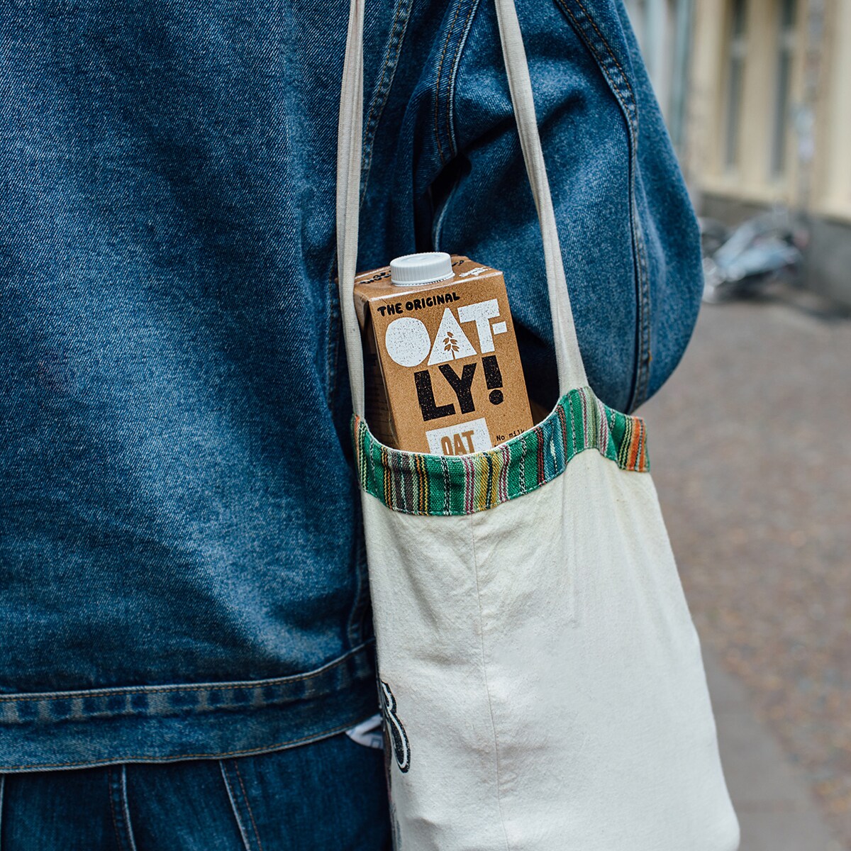 Oatly! Oat Milk Chocolate 1l