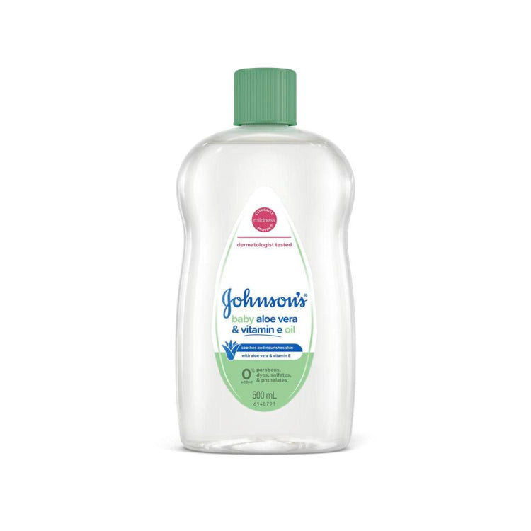 Johnson's Aloe Vera & Vitamin E Gentle Mild Soothing Moisturising Baby Oil - 500mL