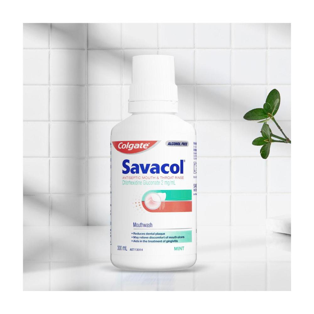 Colgate Savacol Antiseptic Original Mint Mouthwash Alcohol Free - 300mL