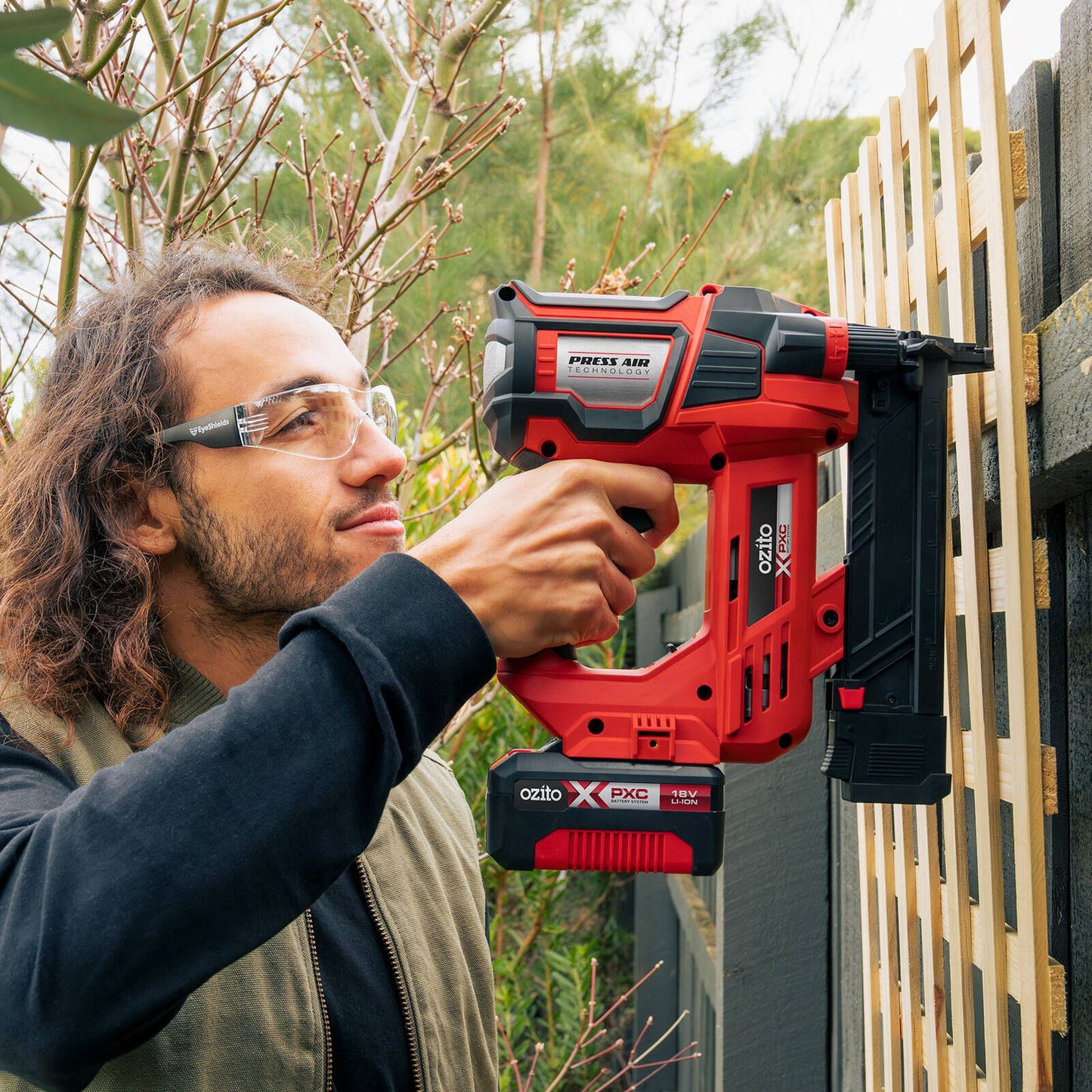 Ozito PXC Staple Gun - 18V - Skin Only