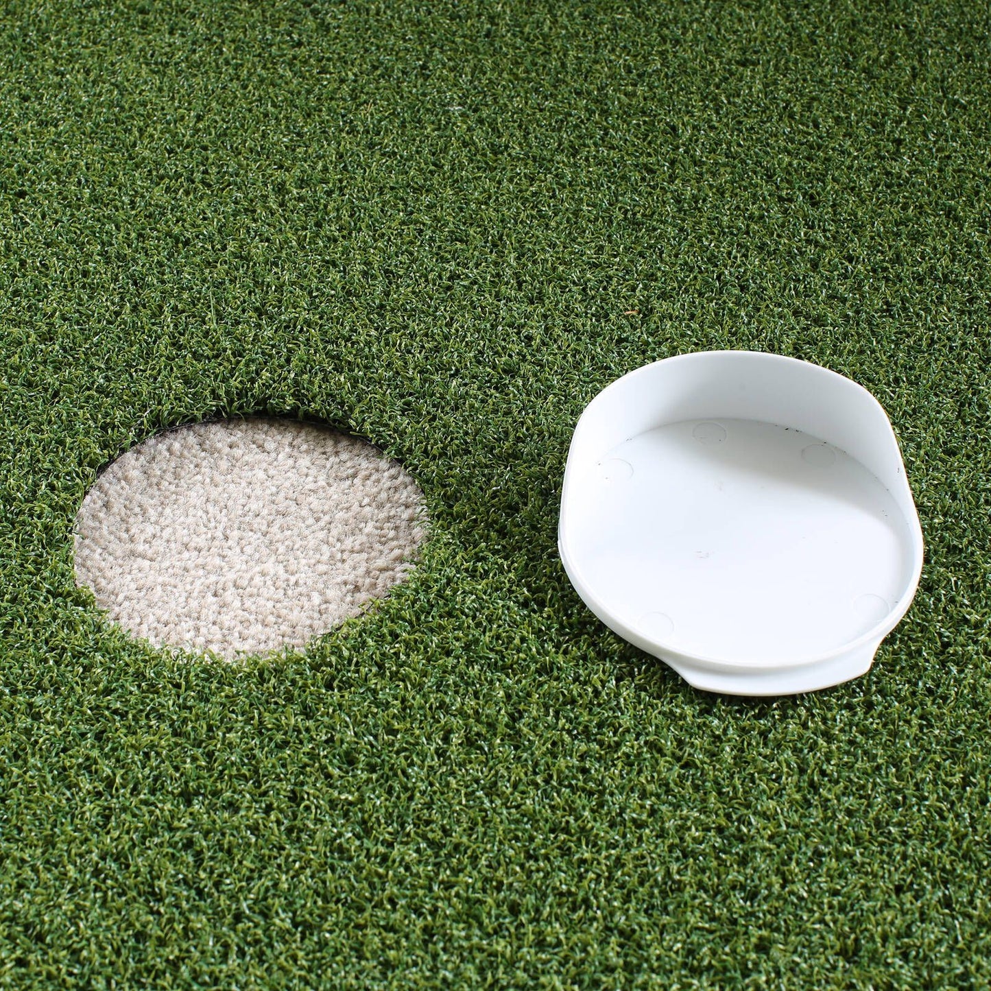 Trekka Golf Putting Mat - 8m x 70cm - Green