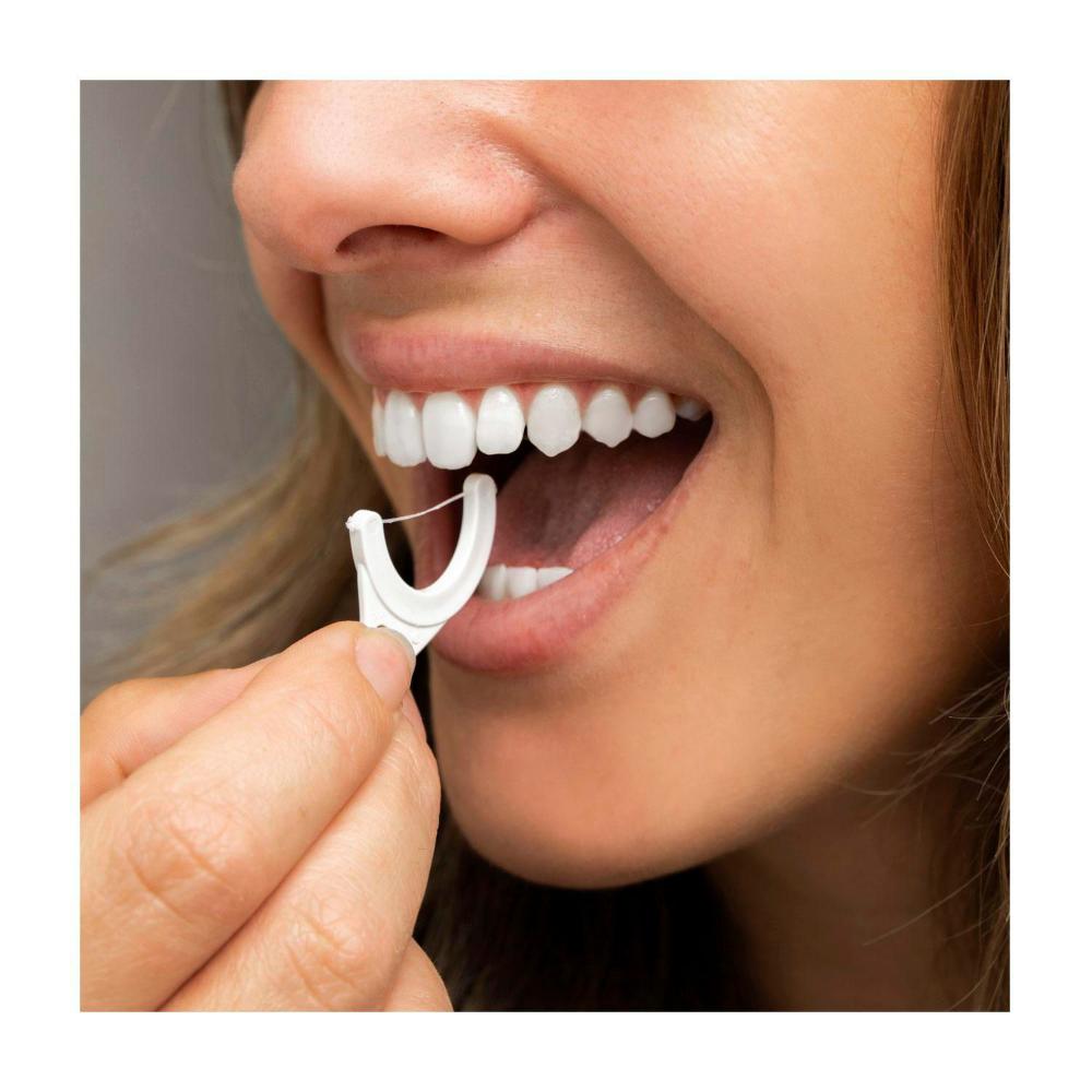 Colgate Total Active Prevention Floss Picks - 35 Pack