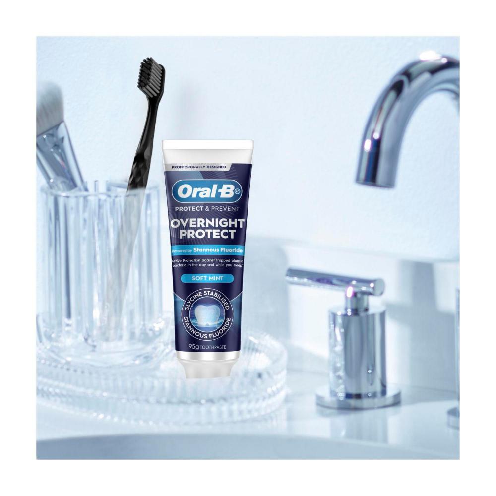 Oral B Overnight Protect Soft Mint Toothpaste - 95g