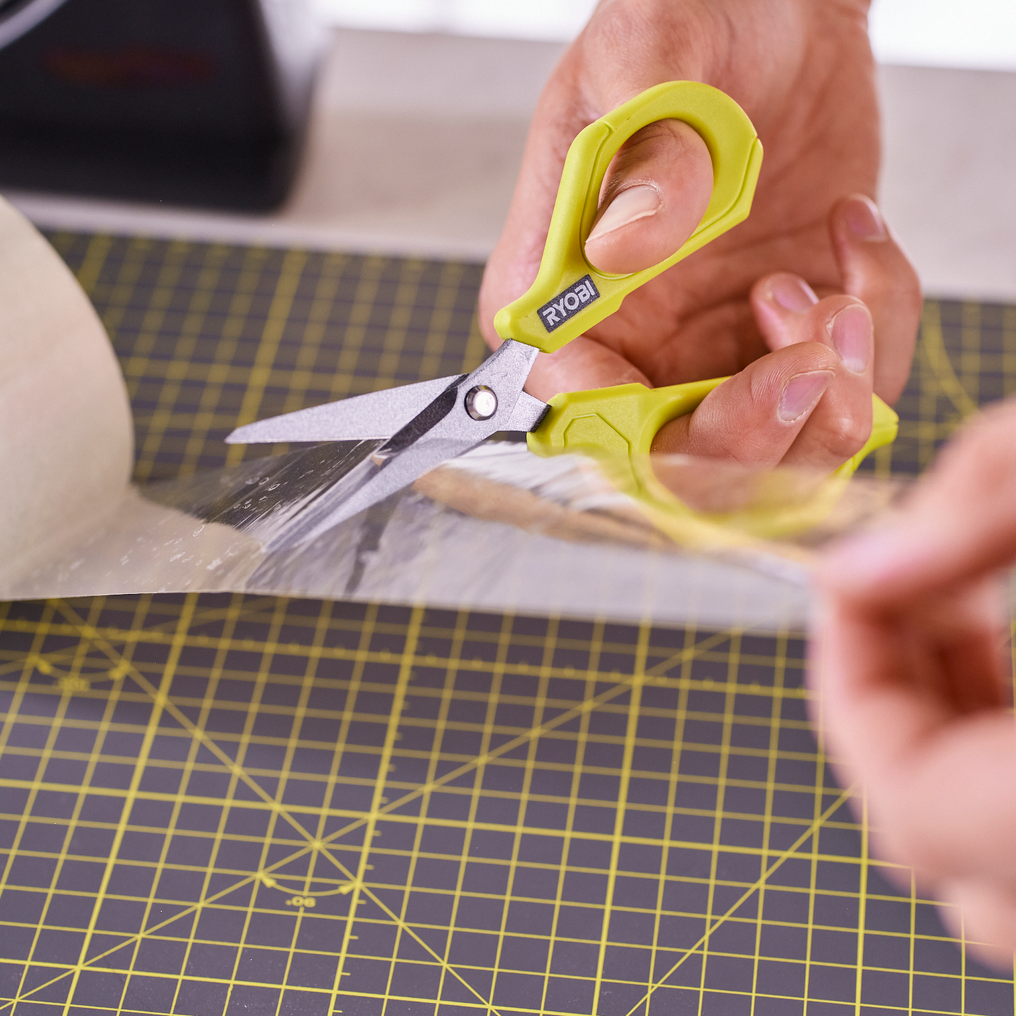 Ryobi Non Stick Precision Scissors - 89 x 280mm