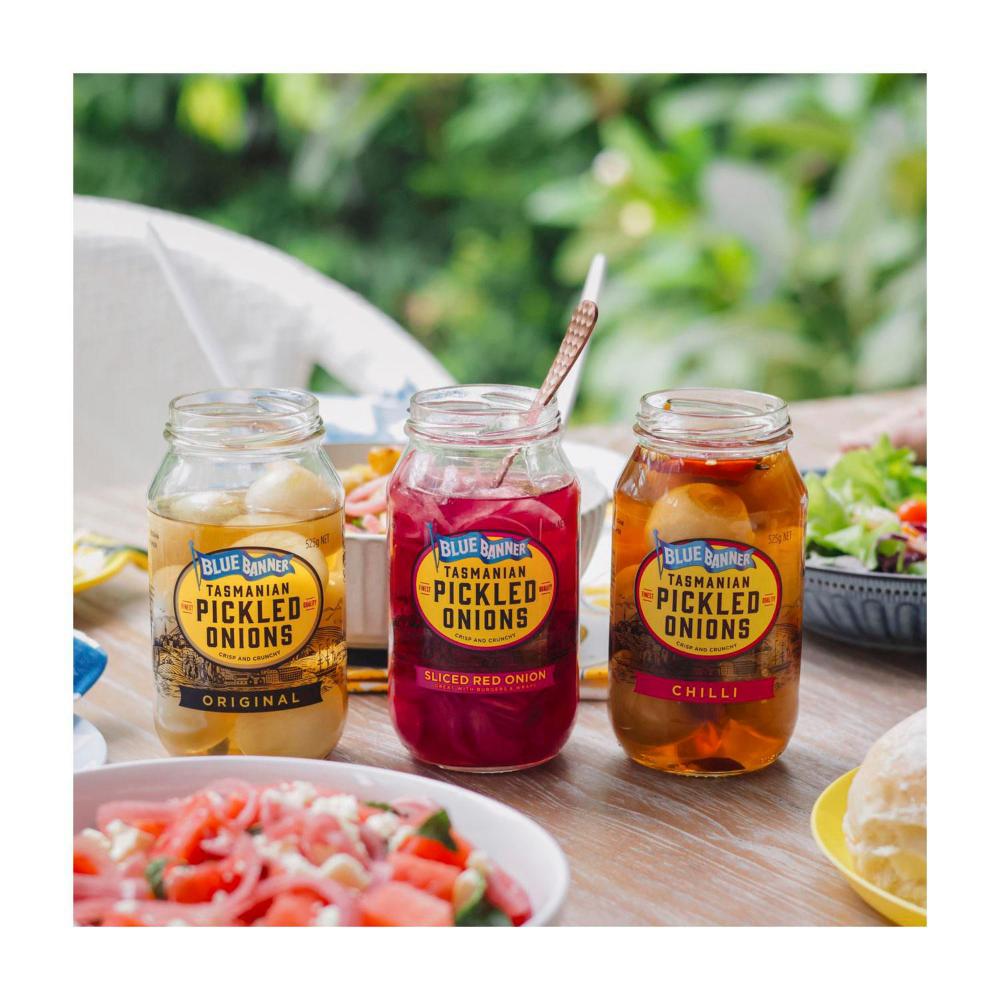 Blue Banner Pickled Onions Brown Chilli - 525g