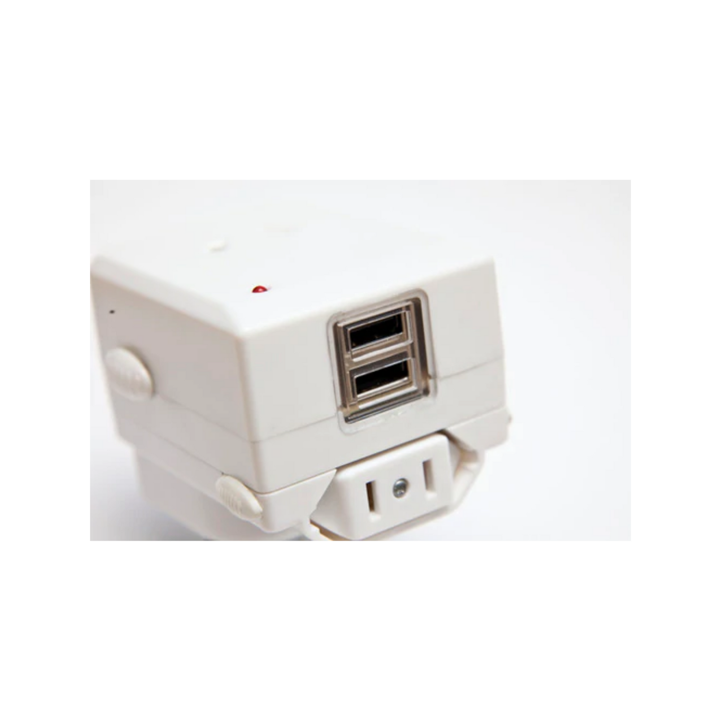 Jackson USB Universal Outbound Travel Adaptor