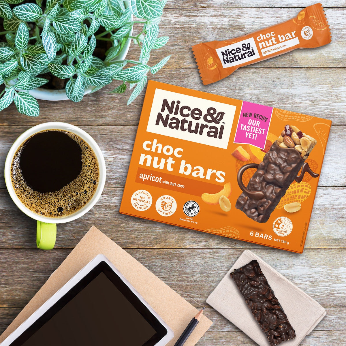 Nice & Natural Dark Choc Nut Bars Apricot 6 Pack