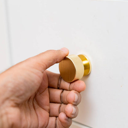 Taskmaster Knurled Cabinet Knobs - 32mm - Brushed Brass - 4 Pack