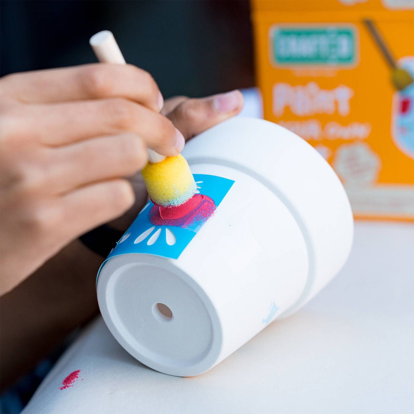 Crafted Paint Your Own Pot Kit