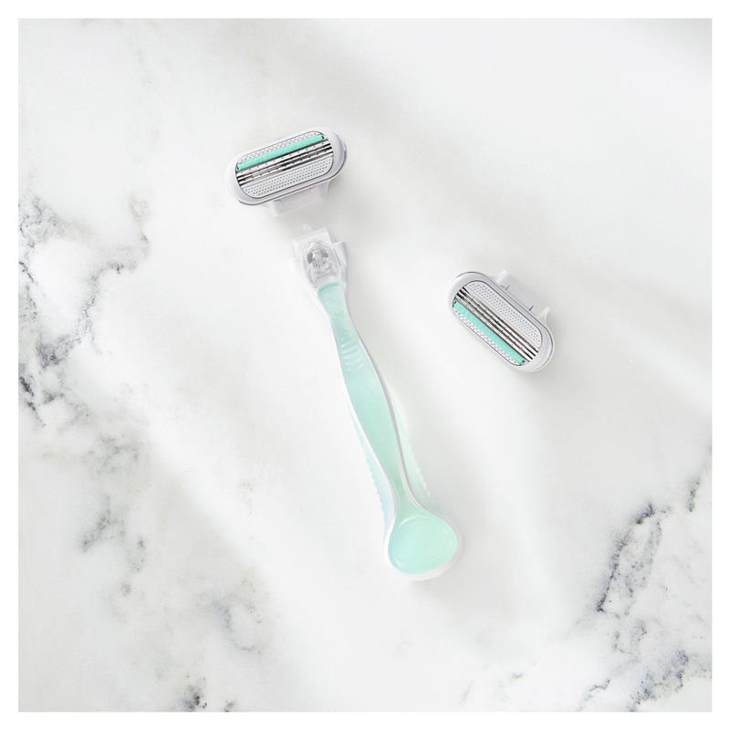 Gillette Venus Smooth Sensitive Razor Handle + 2 Refills