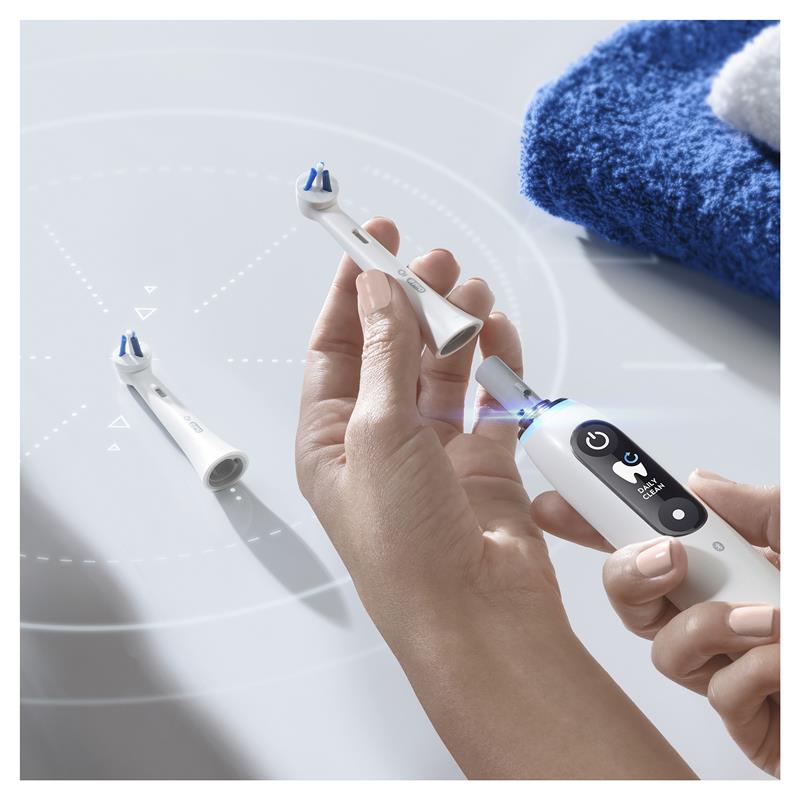Oral-B iO Specialized Clean Brush Heads - White (2 Pack)