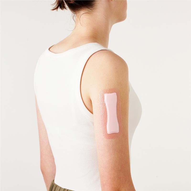 Allevyn Gentle Border Lite 12.5cm x 5.5cm - Showerproof Dressing for Sensitive Skin