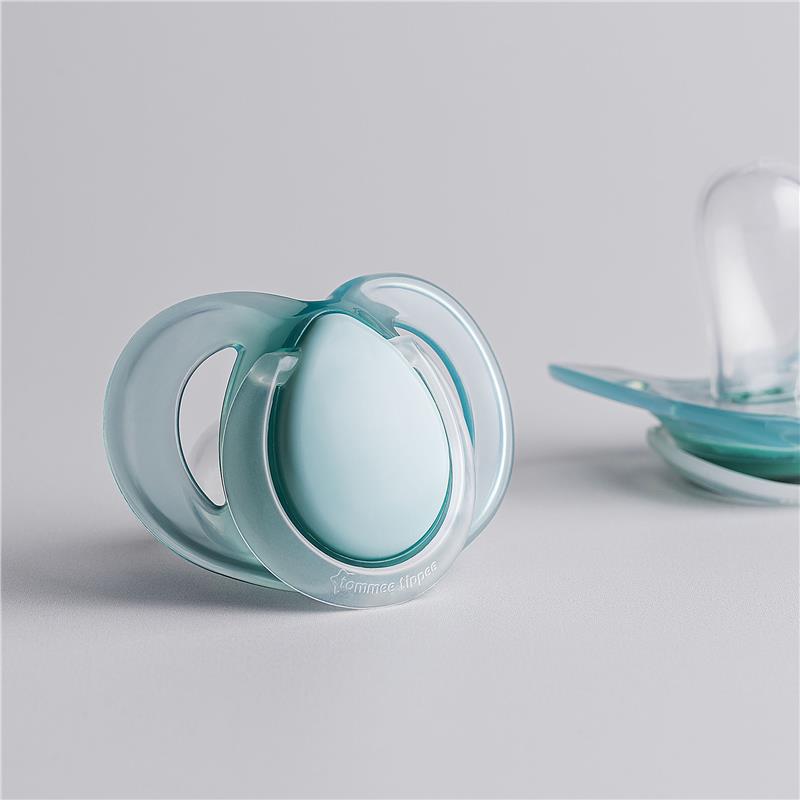 Tommee Tippee Night Time Soothers (0-6M) - Pack of 2 with Steriliser Box