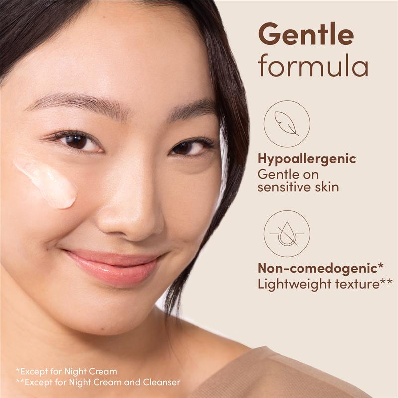 Aveeno Face Calm and Restore Nourishing Oat Cleanser - 200ml