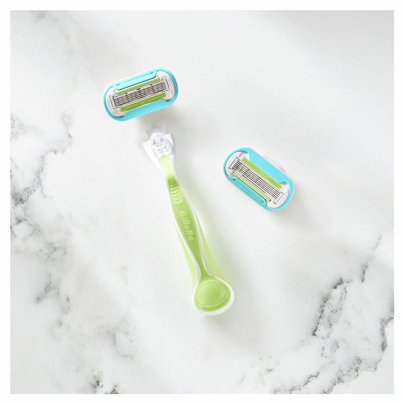 Gillette Venus Extra Smooth 5-Blade Razor Handle with 2 Refills
