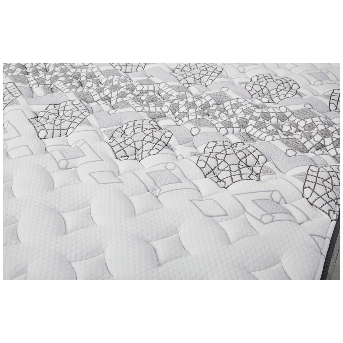 A.H. Beard Domino Lachlan King Mattress Medium