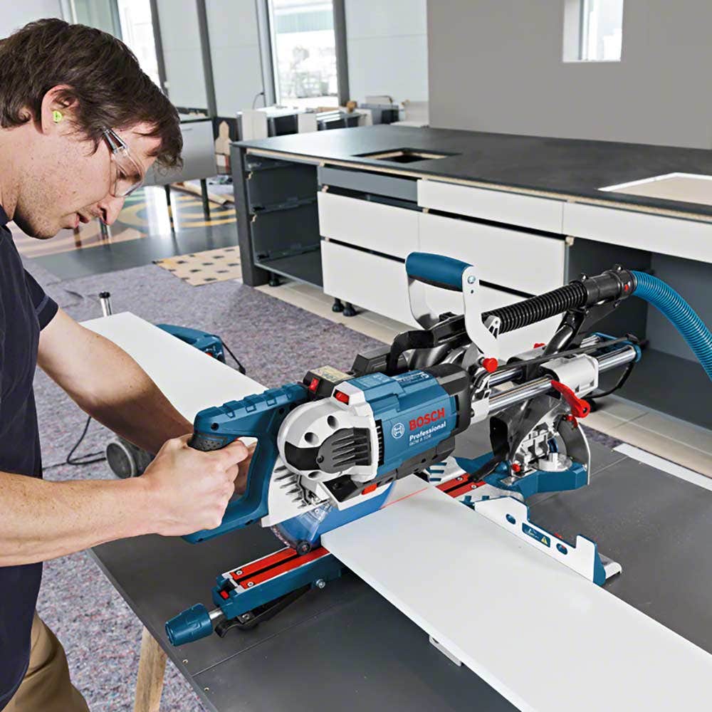 BOSCH 1600W 216mm Sliding Compound Mitre Saw GCM8SDE