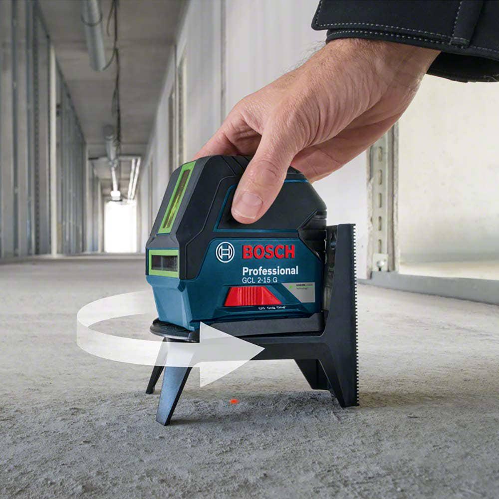 BOSCH Cross Line Laser Level with Plumb Green Beam GCL2-15G 0601066J00
