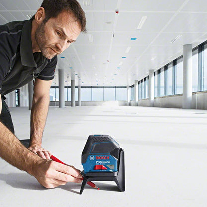 BOSCH Cross Line Laser Level with Plumb Green Beam GCL2-15G 0601066J00