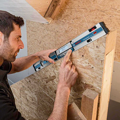 BOSCH Laser Measuring 600mm Digital Spirit Level with Laser Pointer GIM60L 601076900