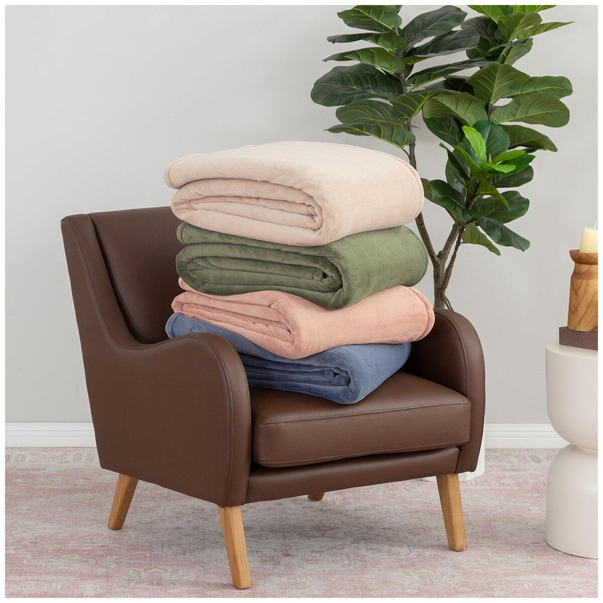 Berkshire Luxe Loft Blanket Queen Hushed Auburn