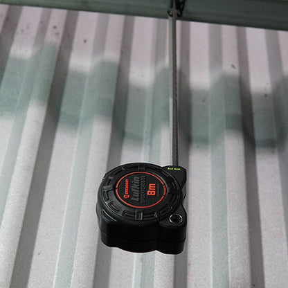 CRESCENT LUFKIN 8m x 32mm Shockforce Nite Eye Gen 2 Magnetic Tape Measure - Black G2MAGNE832M