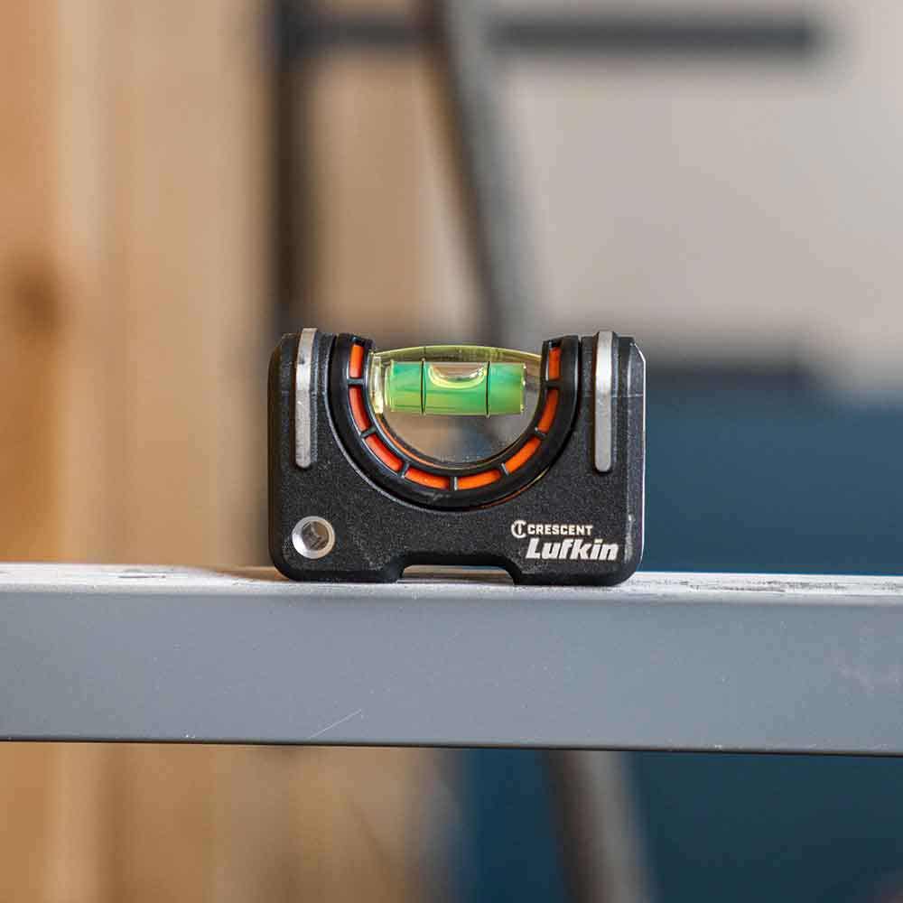 CRESCENT LUFKIN Magnetic Pocket Level LPL1000-02