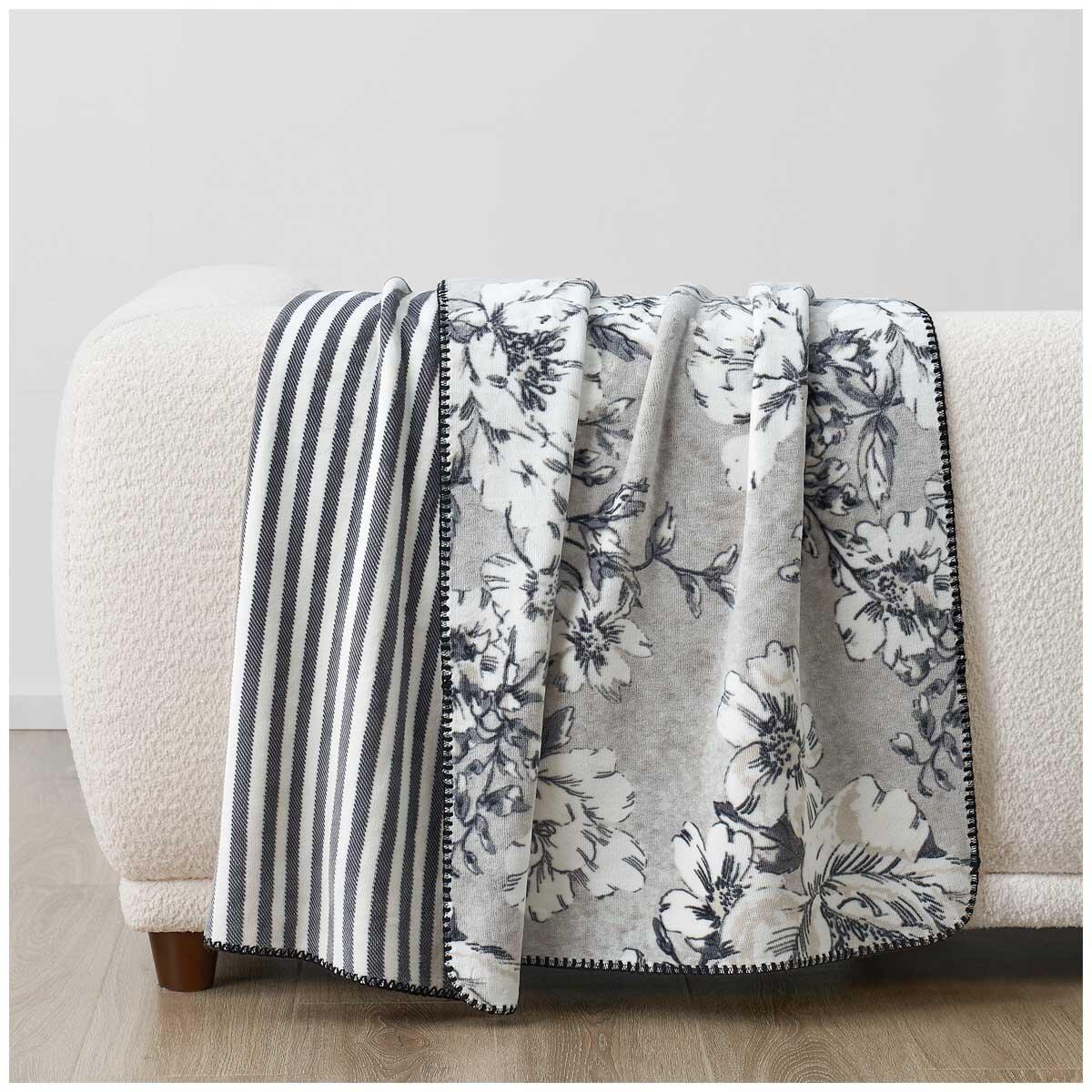 Casual Living Reversible Plush Throw 127 x 177cm