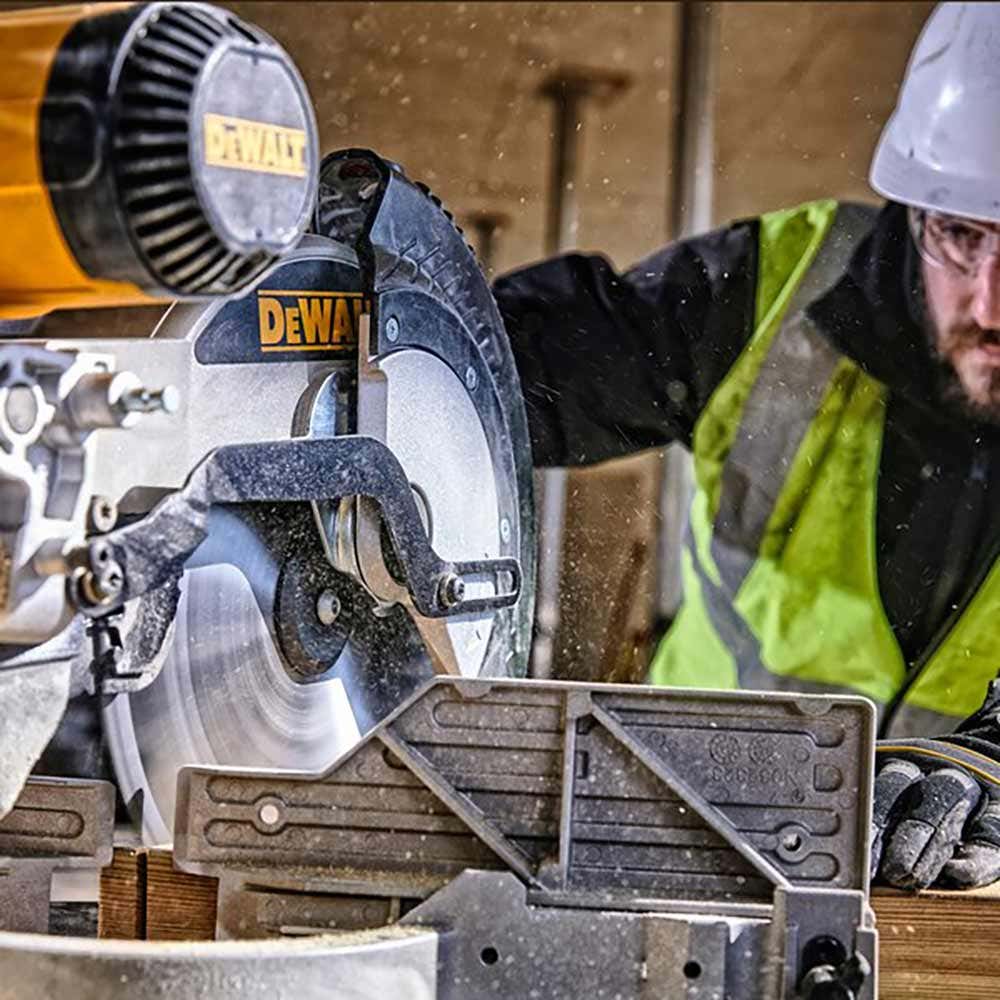 DEWALT 1675W 305mm (12 ) Sliding Compound Mitre Saw DWS780-XE