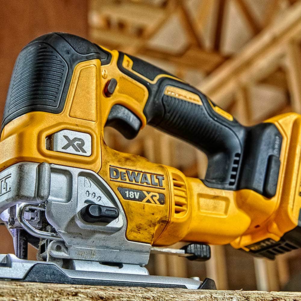 DEWALT 18V XR Brushless Top Handle Jigsaw Skin DCS334N-XJ