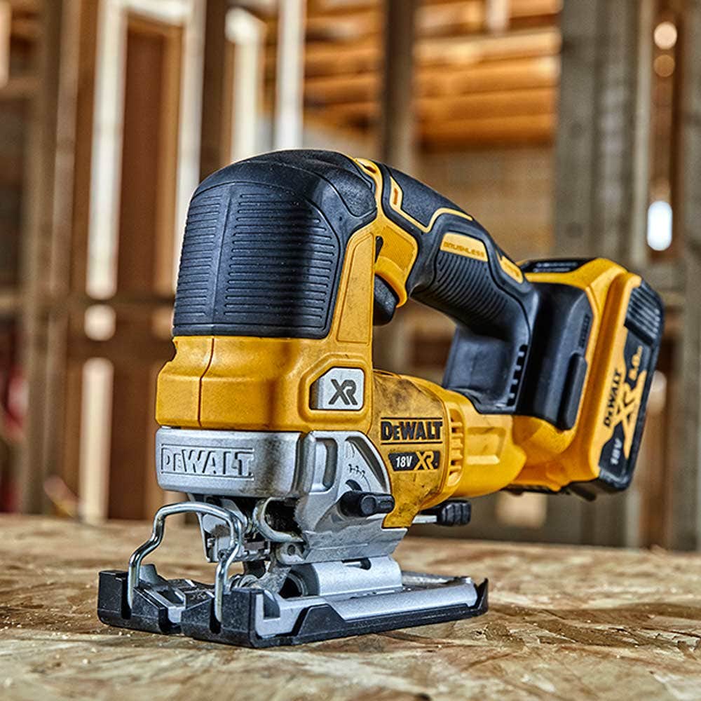 DEWALT 18V XR Brushless Top Handle Jigsaw Skin DCS334N-XJ